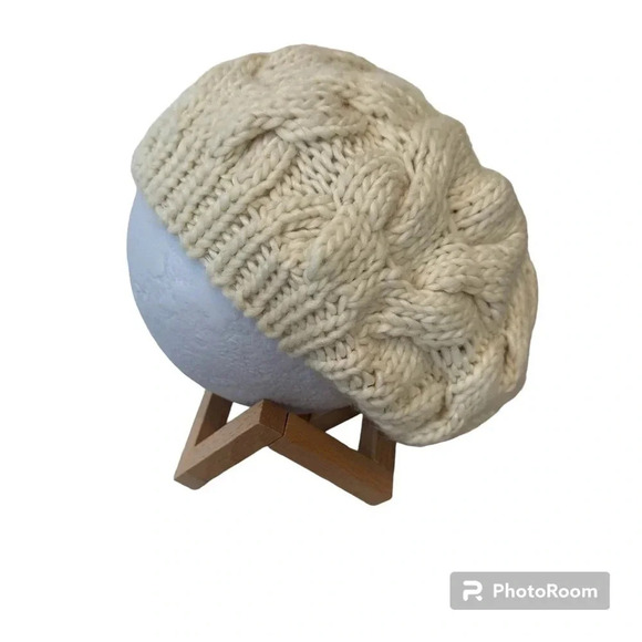Women’s Cable Knit Cream Beanie Acrylic Hat - Picture 1 of 4